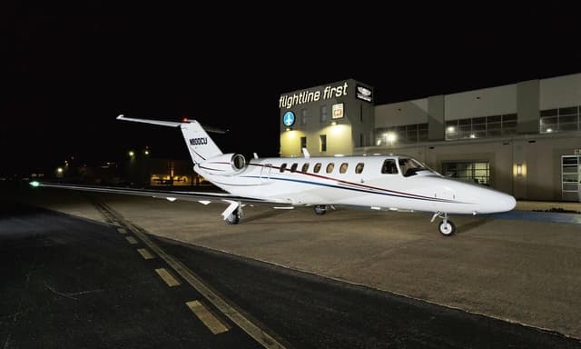 Cessna Citation CJ3 N800CU
