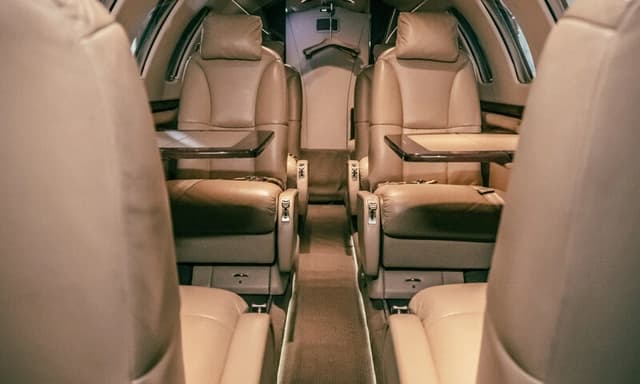 Cessna Citation CJ3 N800CU photo 2