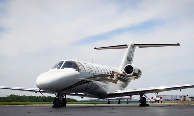 Cessna Citation CJ3 N525NE