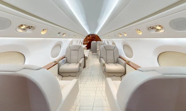 Gulfstream G350 N700MV photo 3