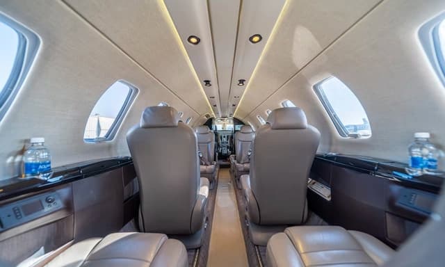 Cessna Citation CJ4 N81QC photo 5
