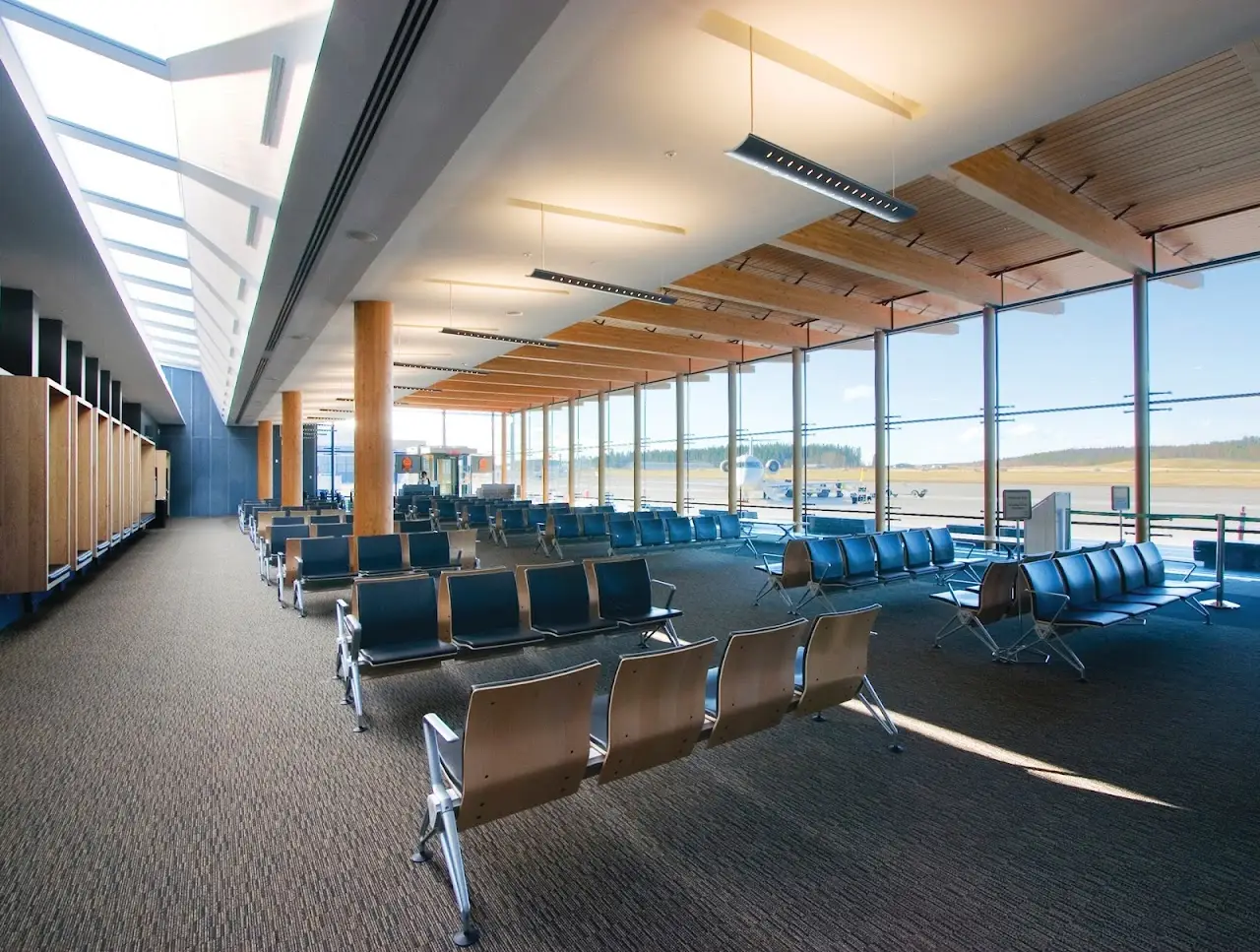 Prince George (International) Airport (YXS), photo 2