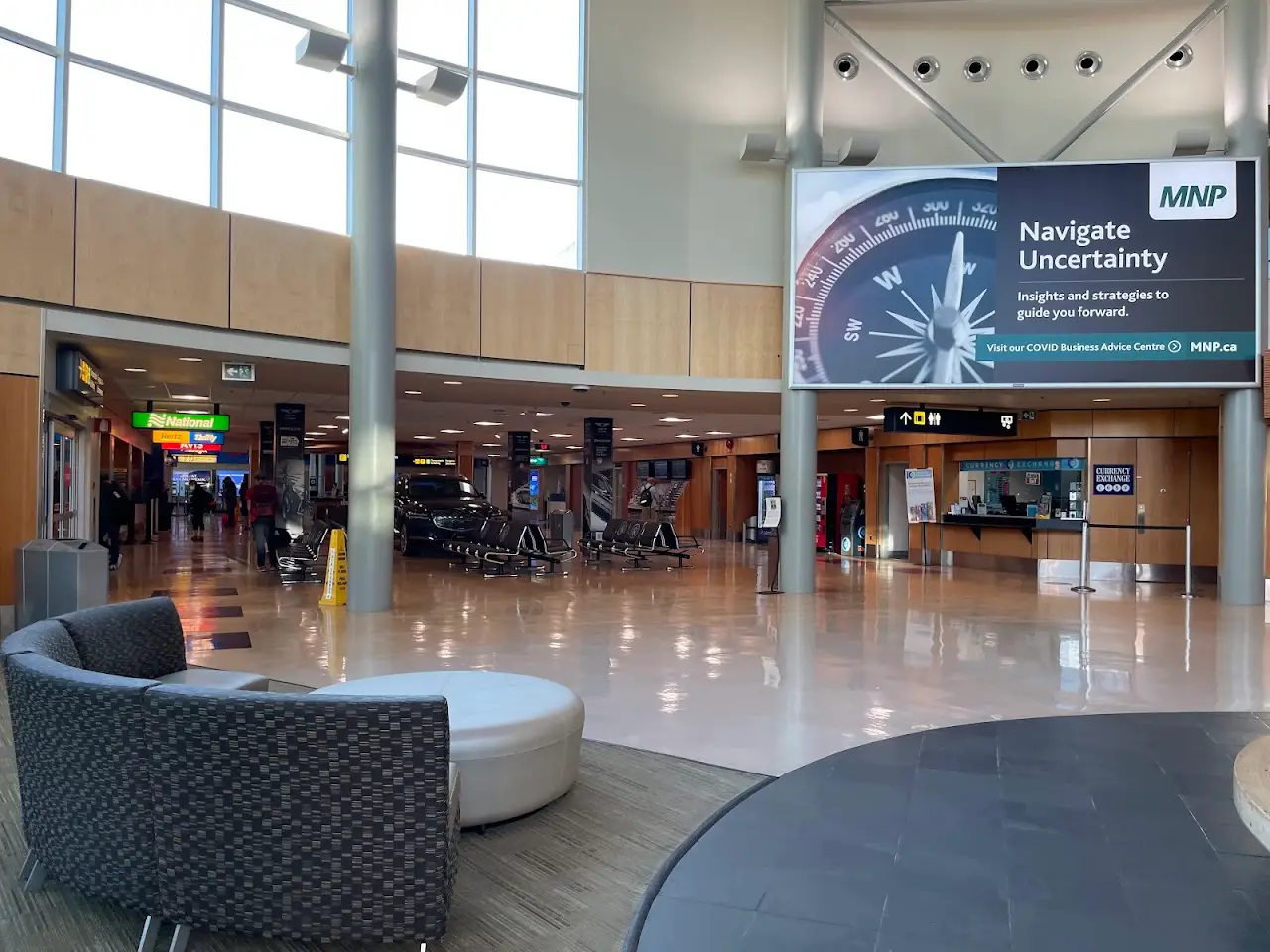 Victoria International Airport (YYJ), photo 4
