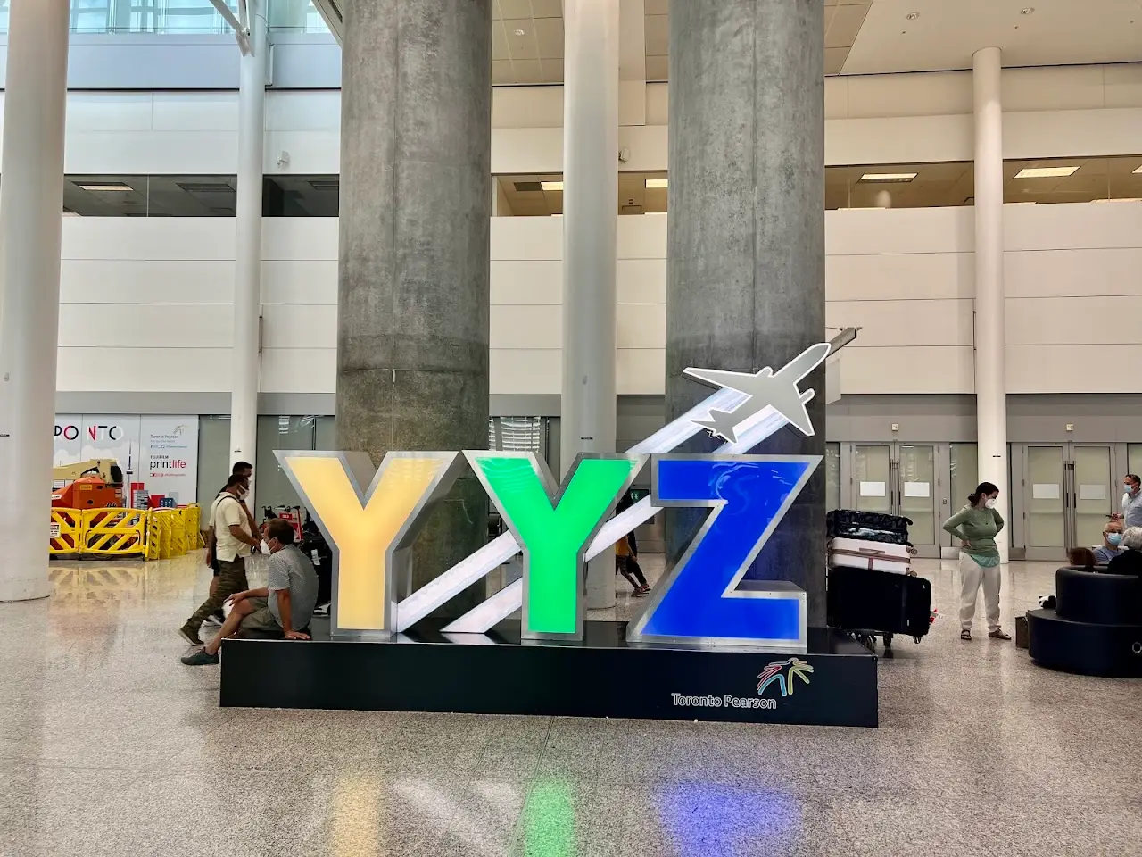 Toronto Pearson International Airport (YYZ), photo 4