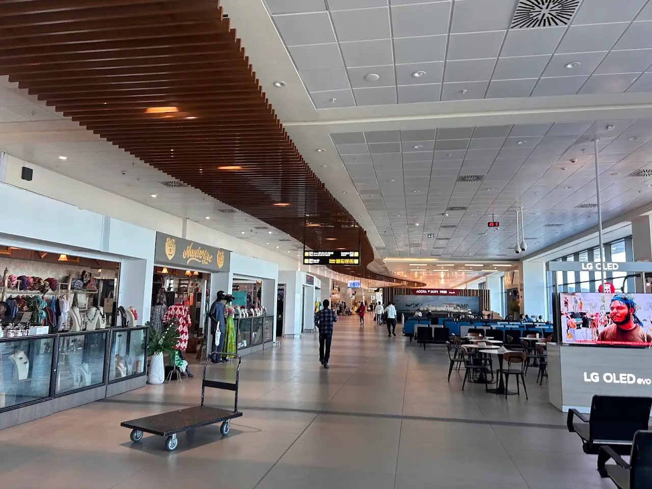 Kotoka International Airport (ACC), photo 3