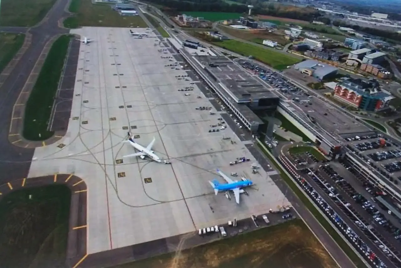 Brussels South Charleroi Airport (CRL), photo 2