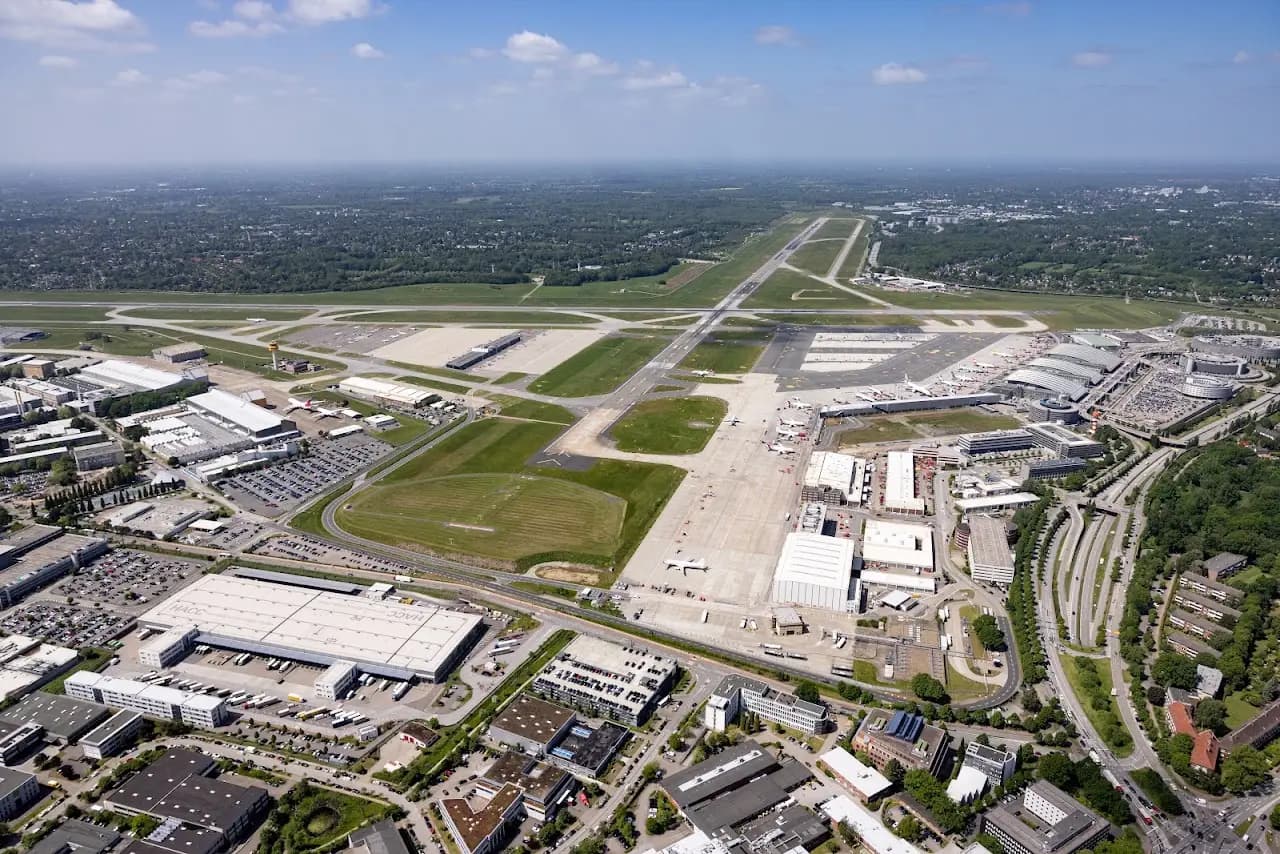 Hamburg Helmut Schmidt Airport (HAM), photo 4