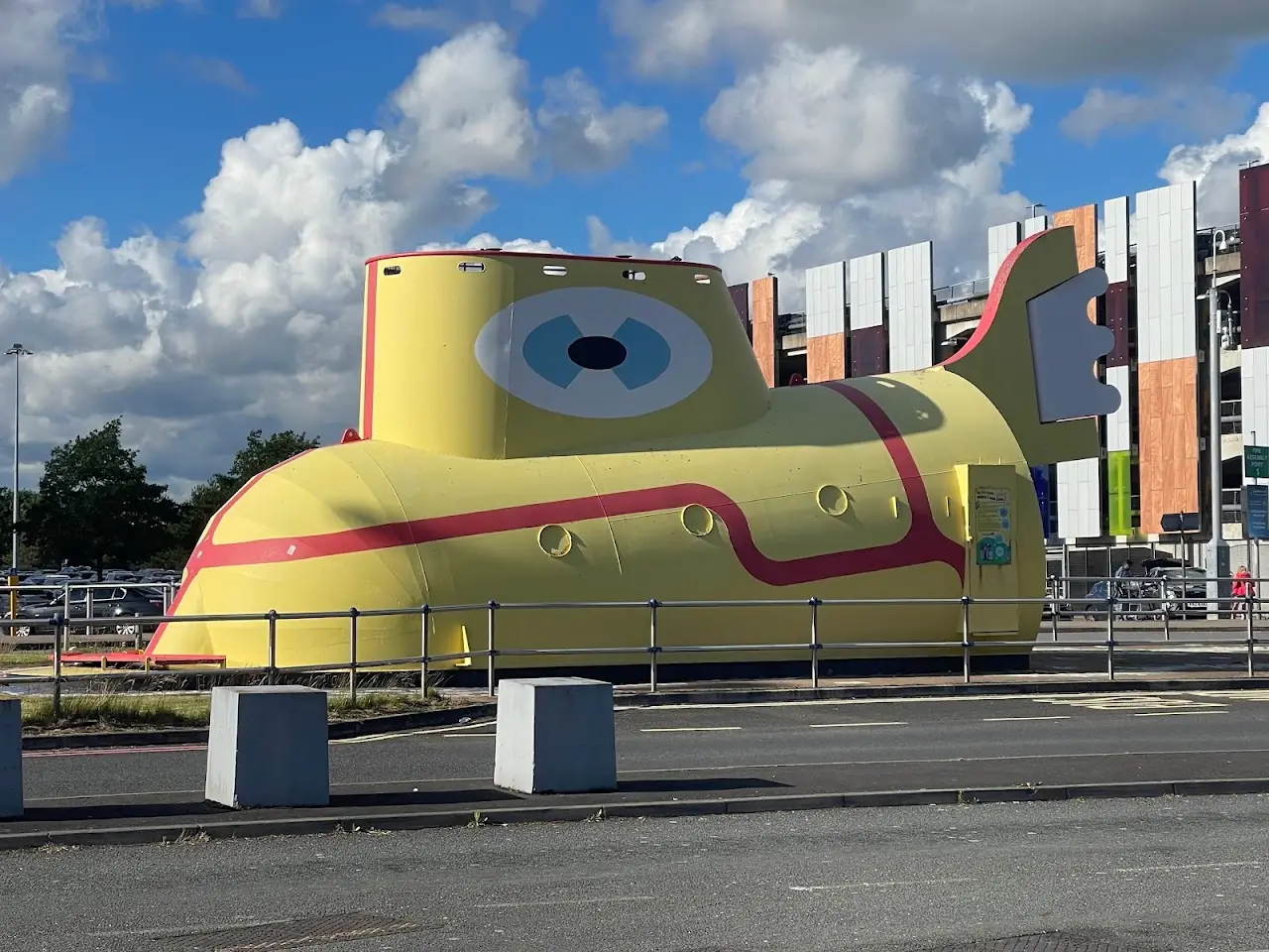 Liverpool John Lennon Airport (LPL), photo 2