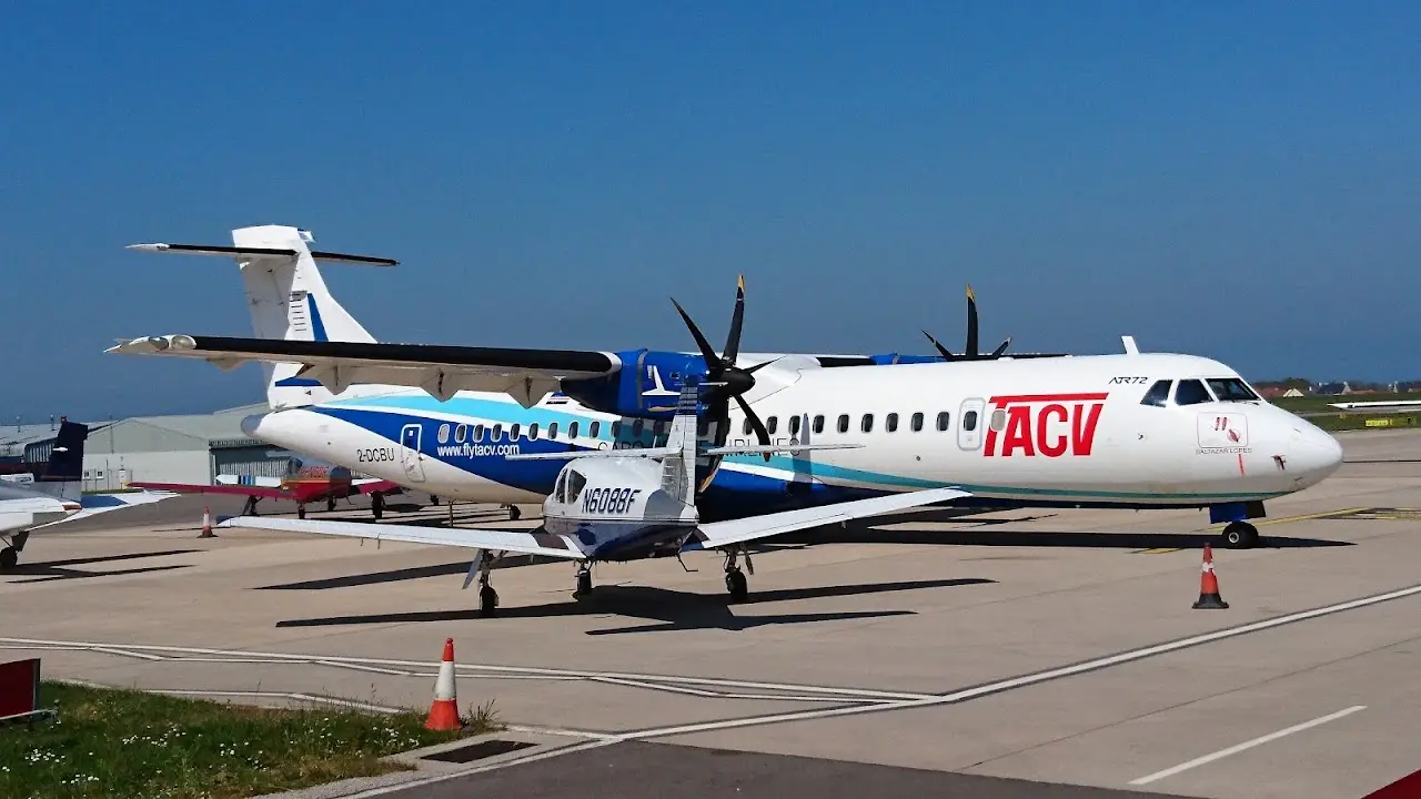Guernsey Airport (GCI), photo 2