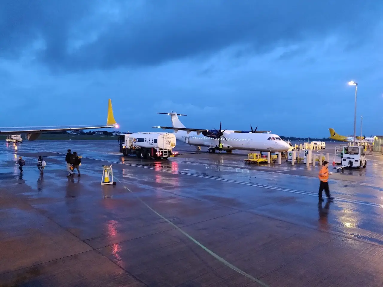 Guernsey Airport (GCI), photo 3