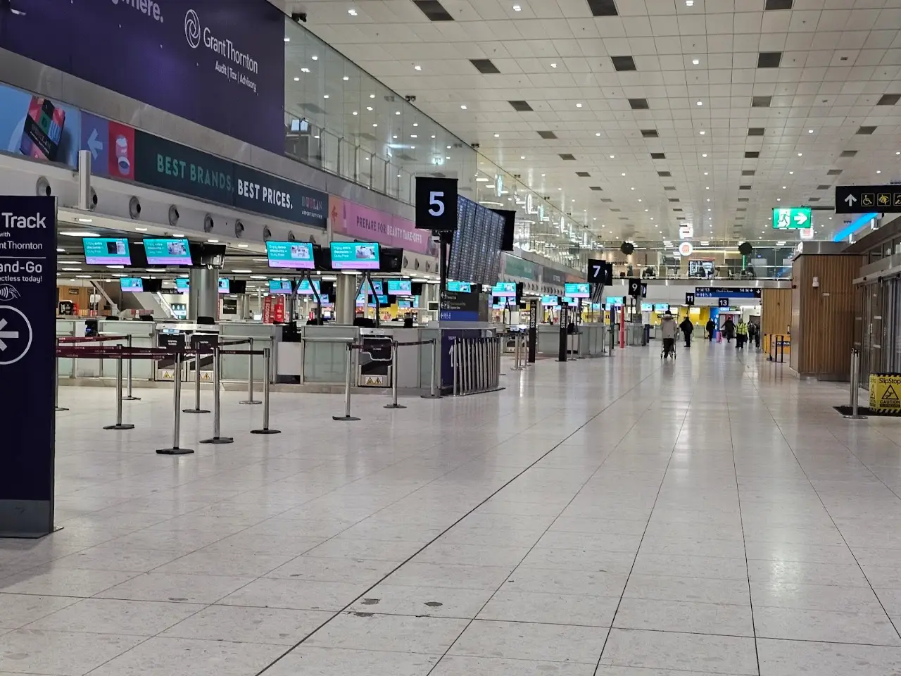 Dublin Airport (DUB), photo 4