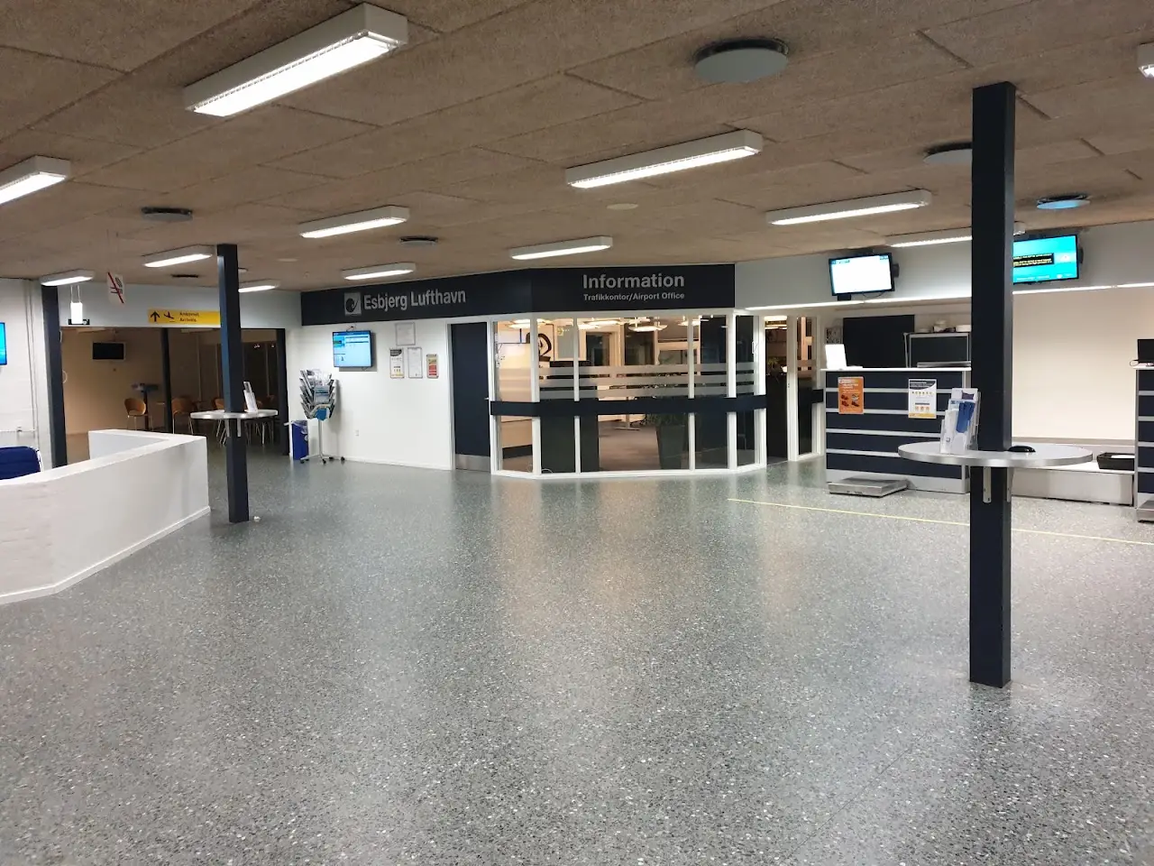 Esbjerg Airport (EBJ), photo 4