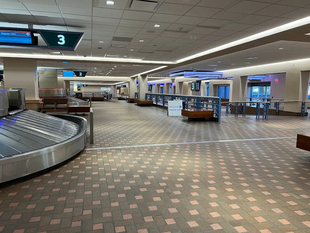 Albuquerque International Sunport (ABQ), photo 2