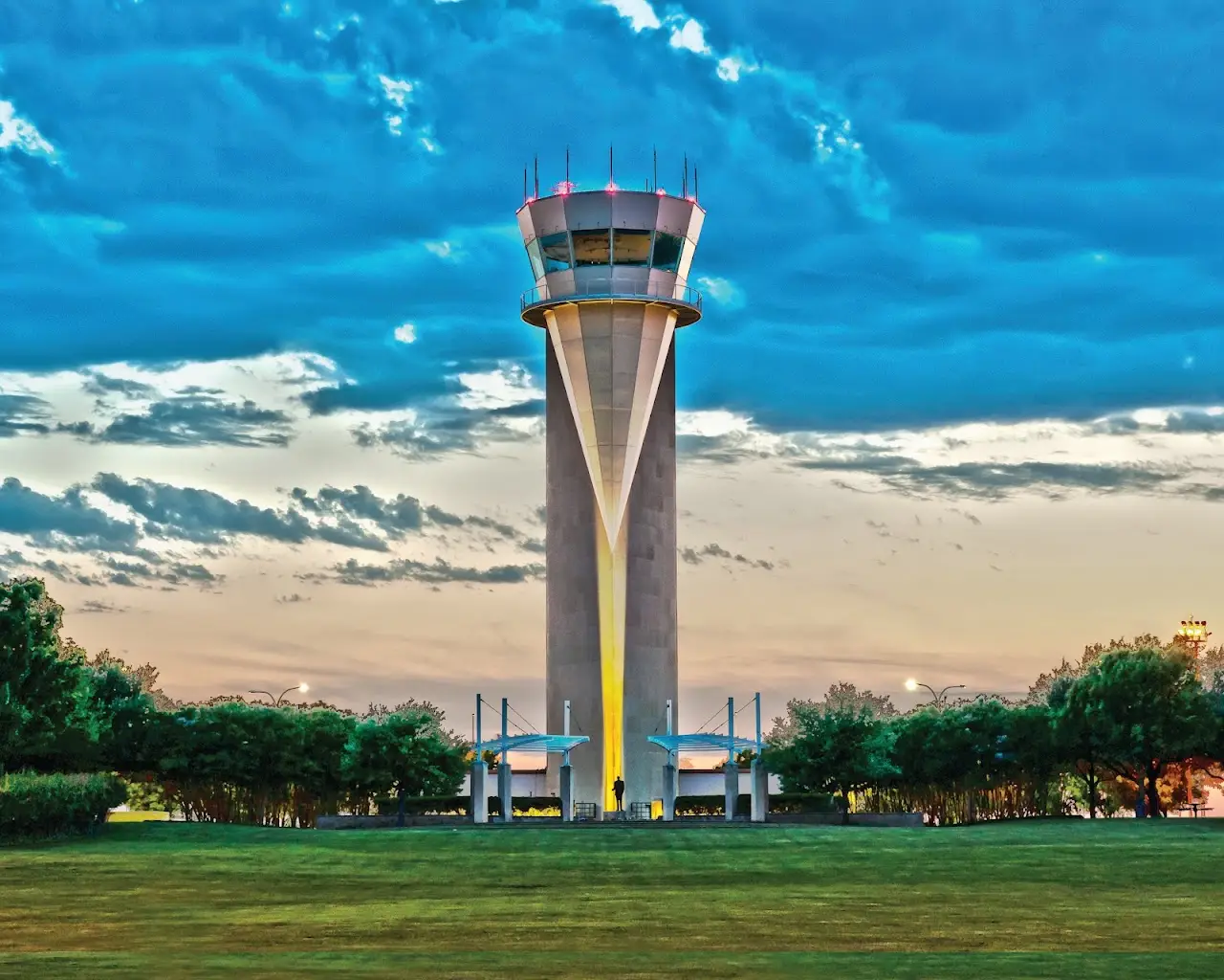 Perot Field/Fort Worth Alliance Airport (AFW), photo 4