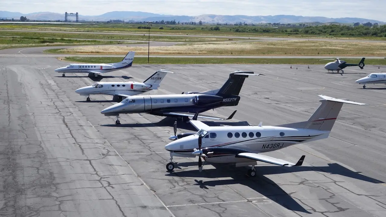Napa County Airport (APC), photo 4