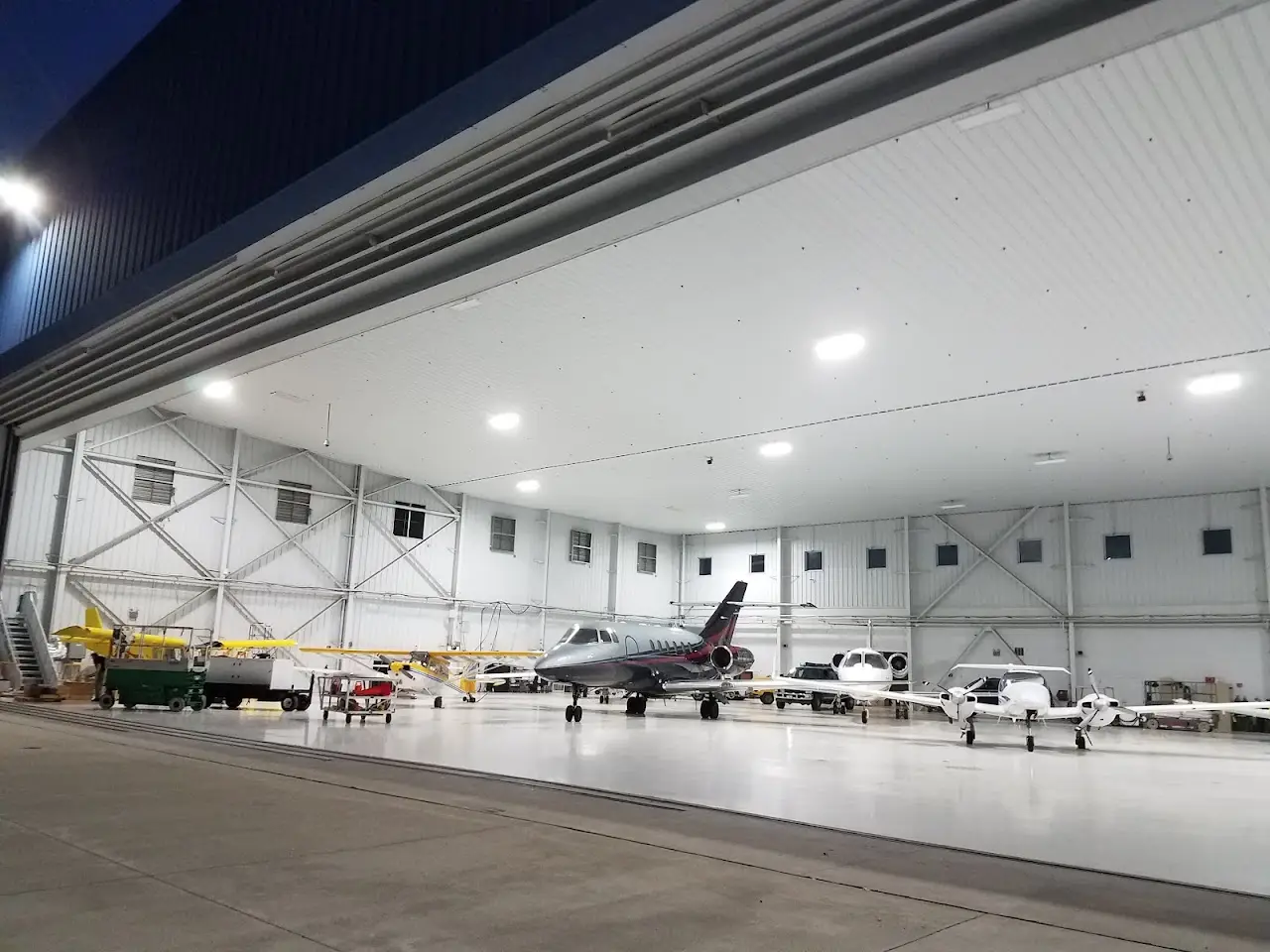 Aurora Municipal Airport (AUZ), photo 2