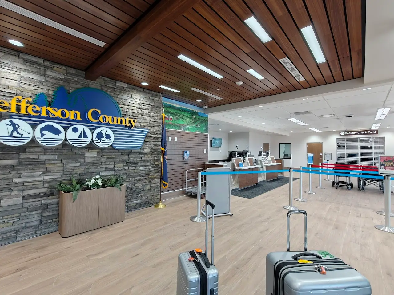 Watertown International Airport (ART), photo 4