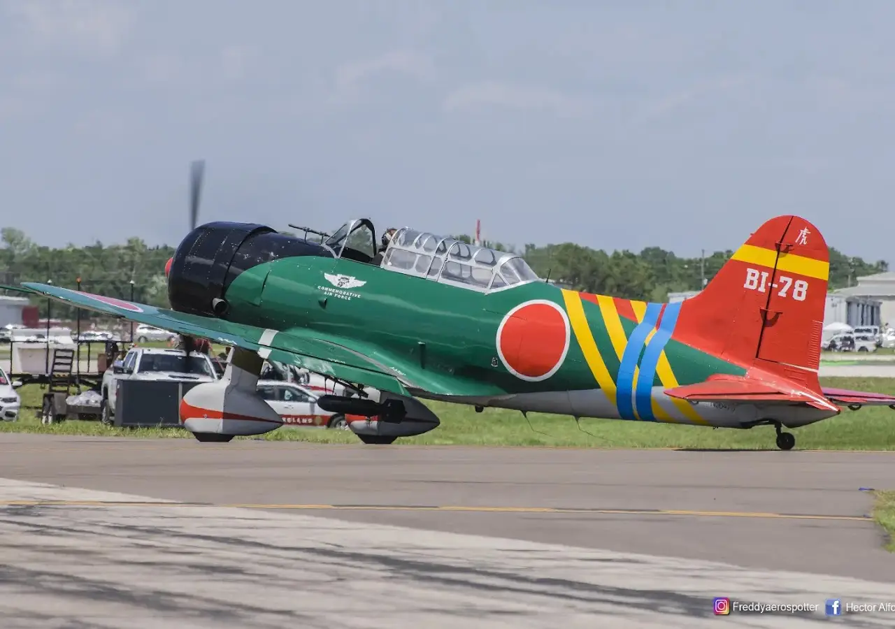 Lakeland Airport Noble F Lee Memorial Field (ARV), photo 3
