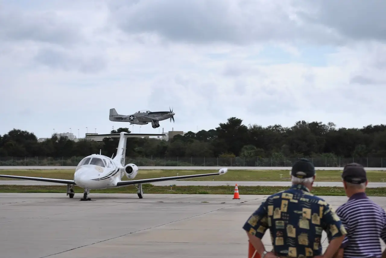 Boca Raton Airport (BCT), photo 3
