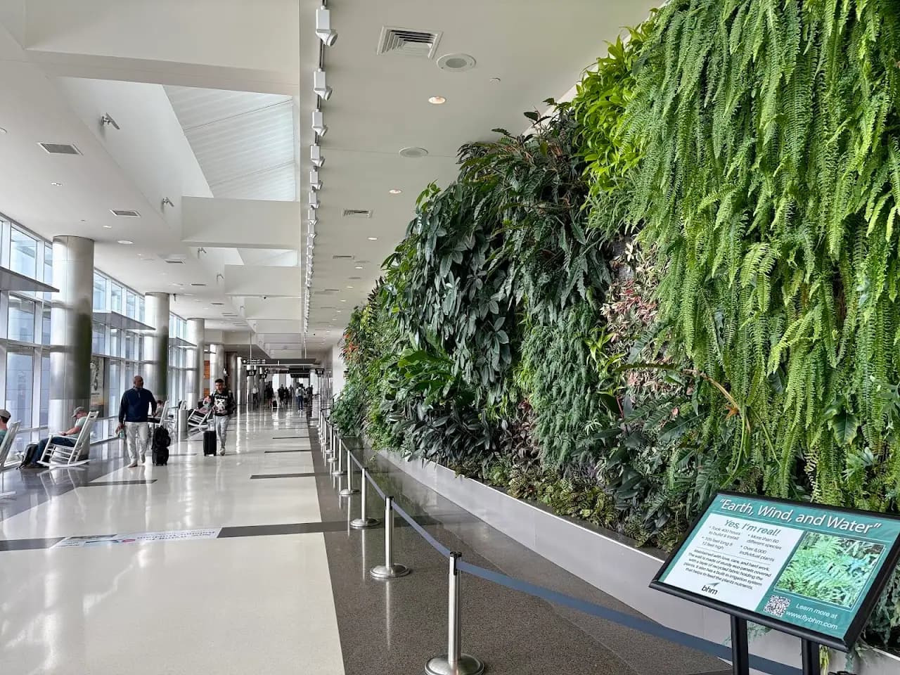 Birmingham-Shuttlesworth International Airport (BHM), photo 2