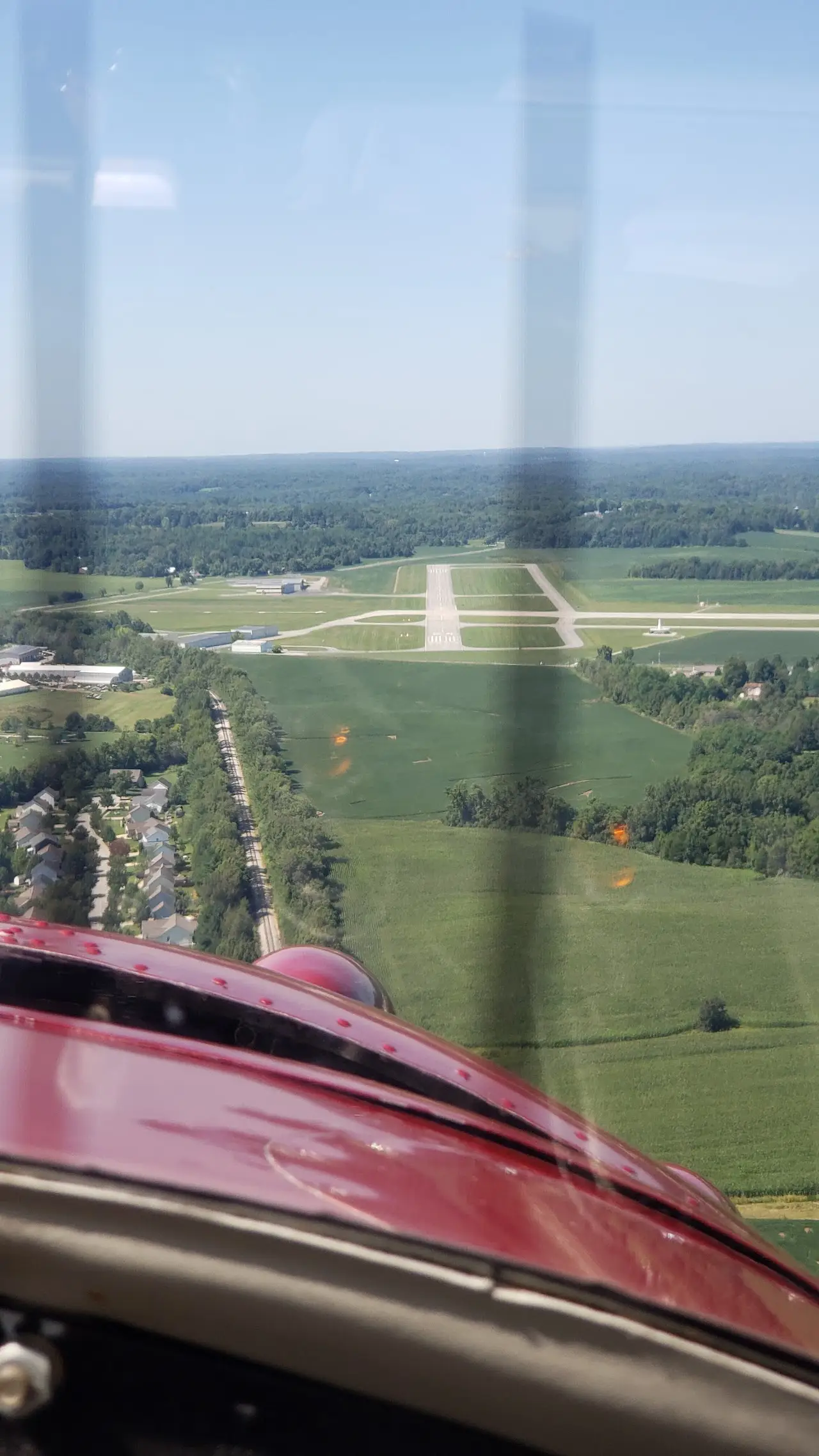 Monroe County Airport (BMG), photo 4