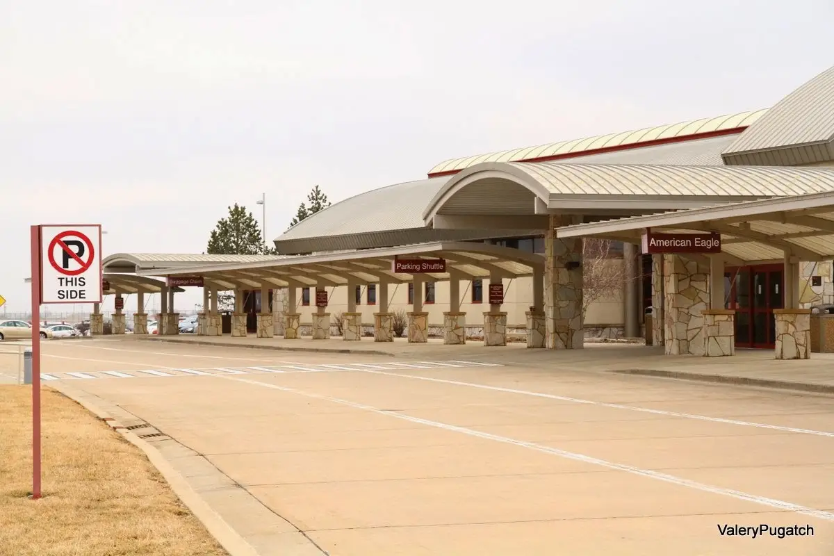 Central Illinois Regional Airport at Bloomington-Normal (BMI), photo 4
