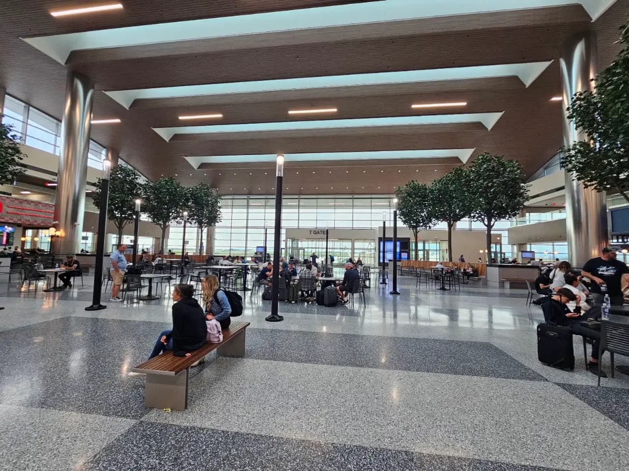 Nashville International Airport (BNA), photo 3