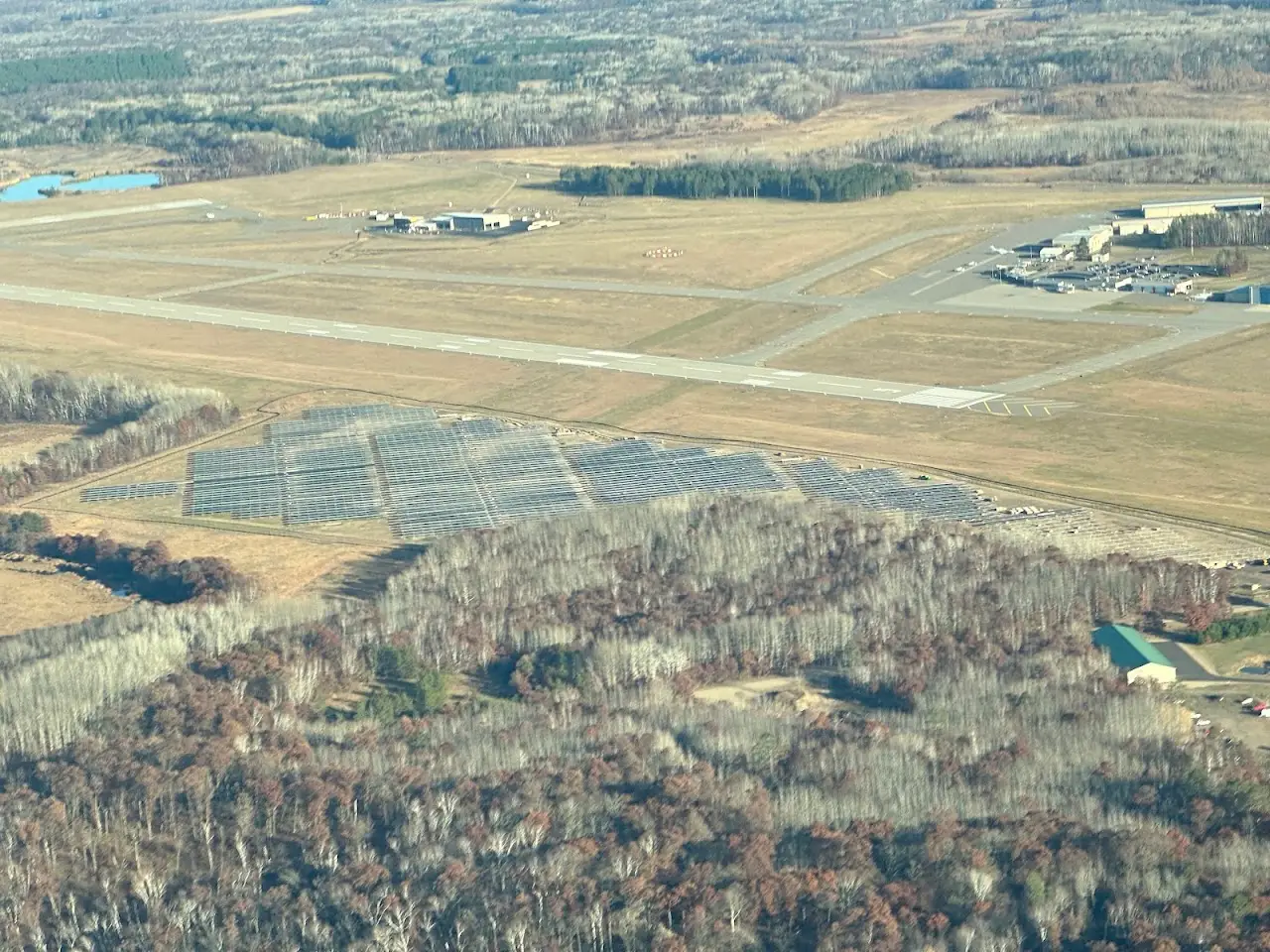 Brainerd Lakes Regional Airport (BRD), photo 2