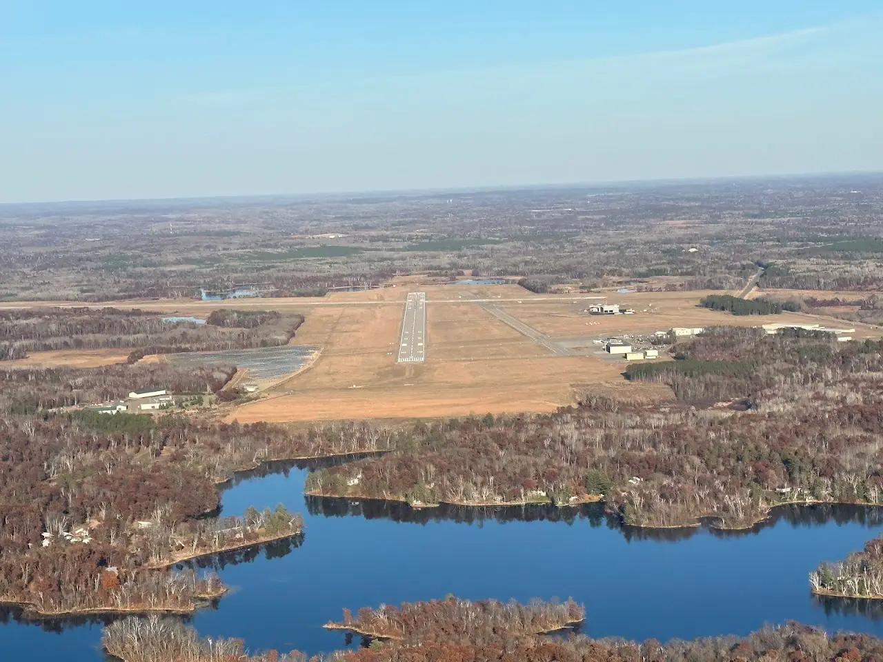 Brainerd Lakes Regional Airport (BRD), photo 4