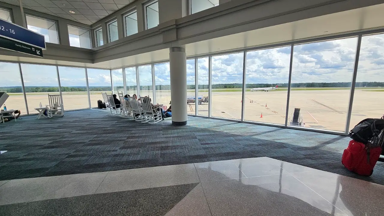 Columbia Metropolitan Airport (CAE), photo 3