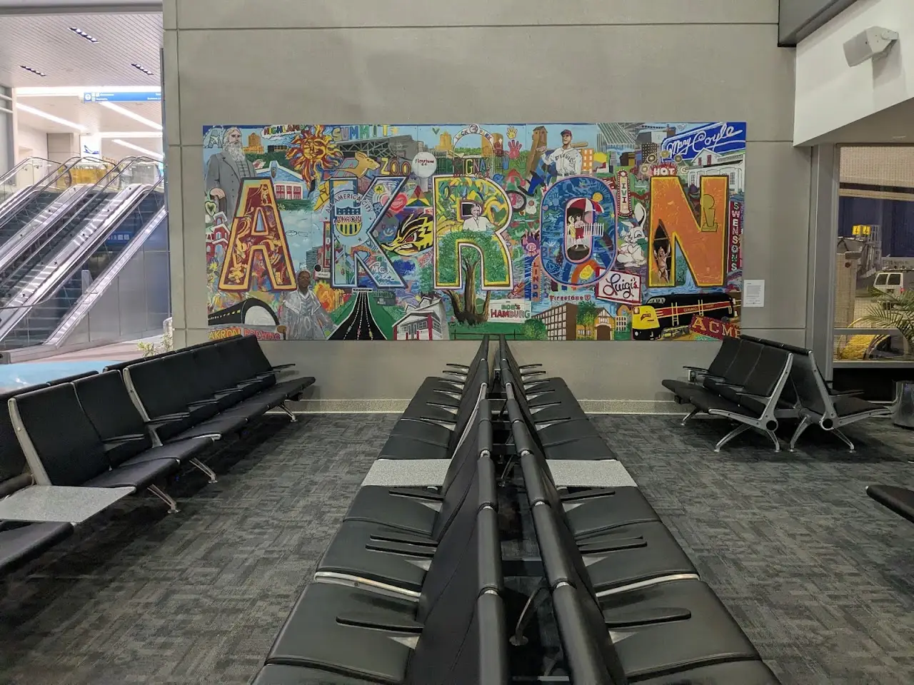 Akron Canton Regional Airport (CAK), photo 4