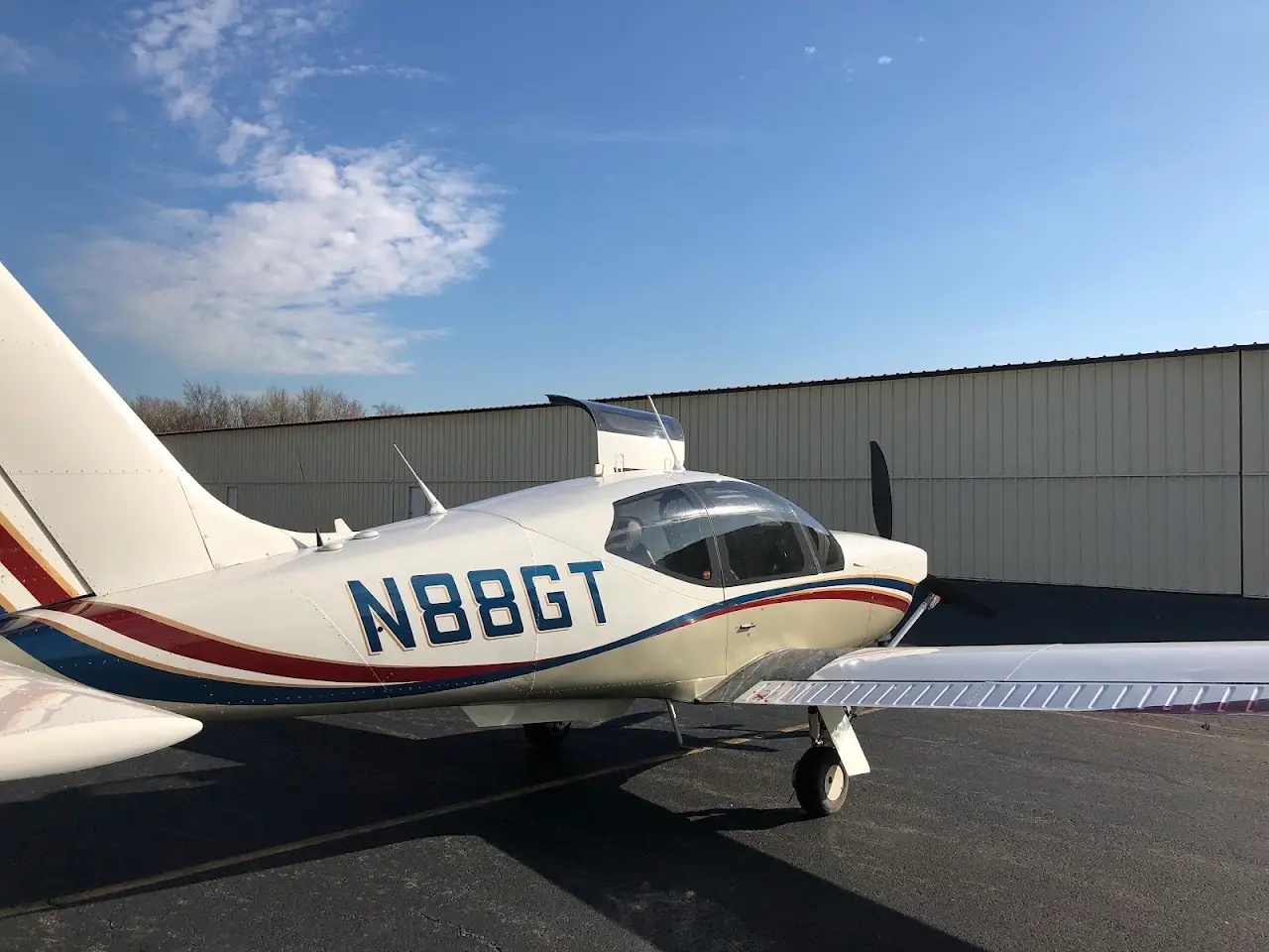 Essex County Airport (CDW), photo 2