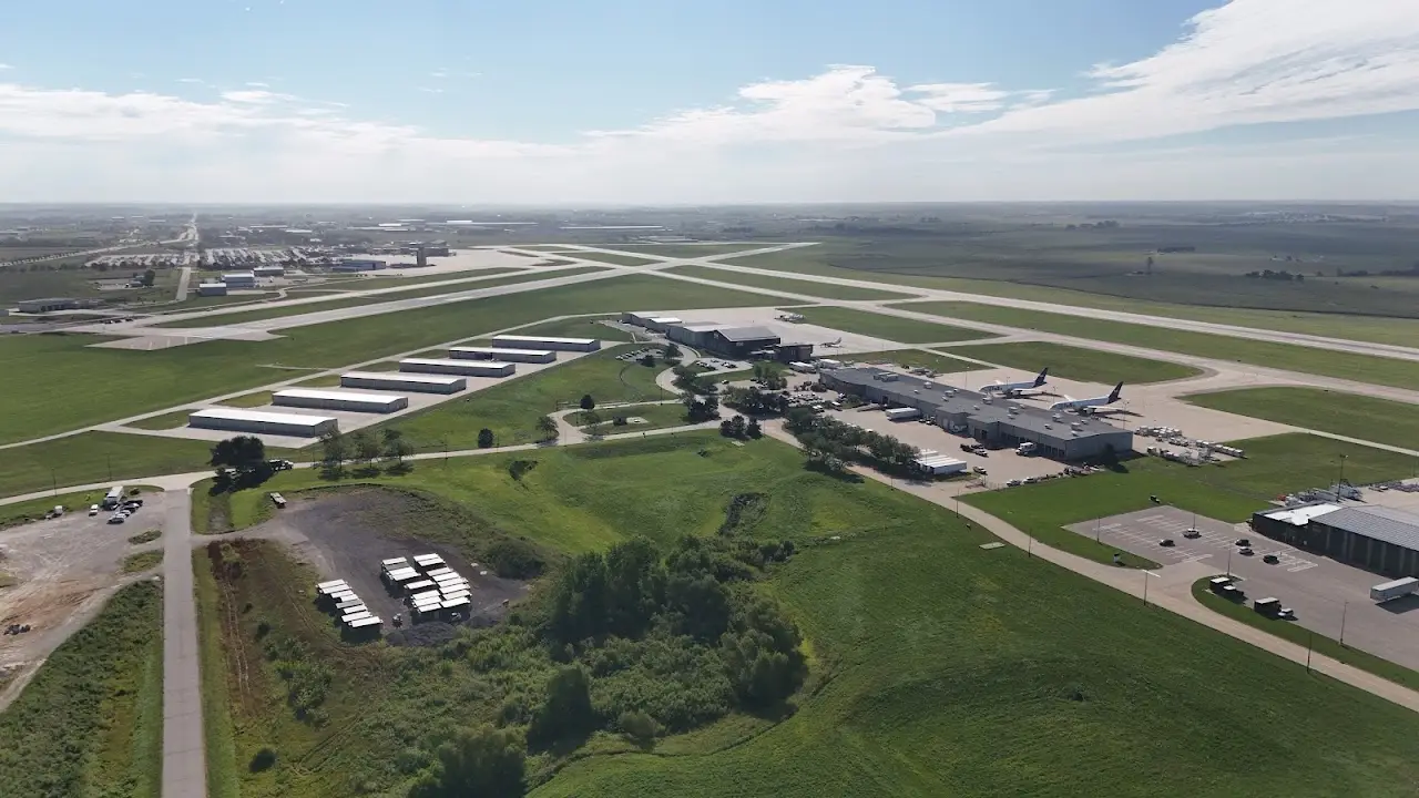 The Eastern Iowa Airport (CID), photo 4