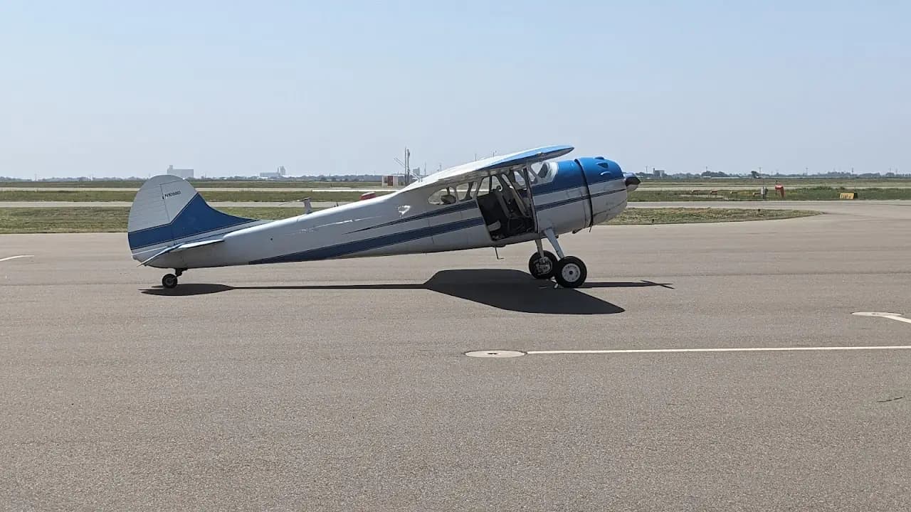 Clovis Municipal Airport (CVN), photo 2
