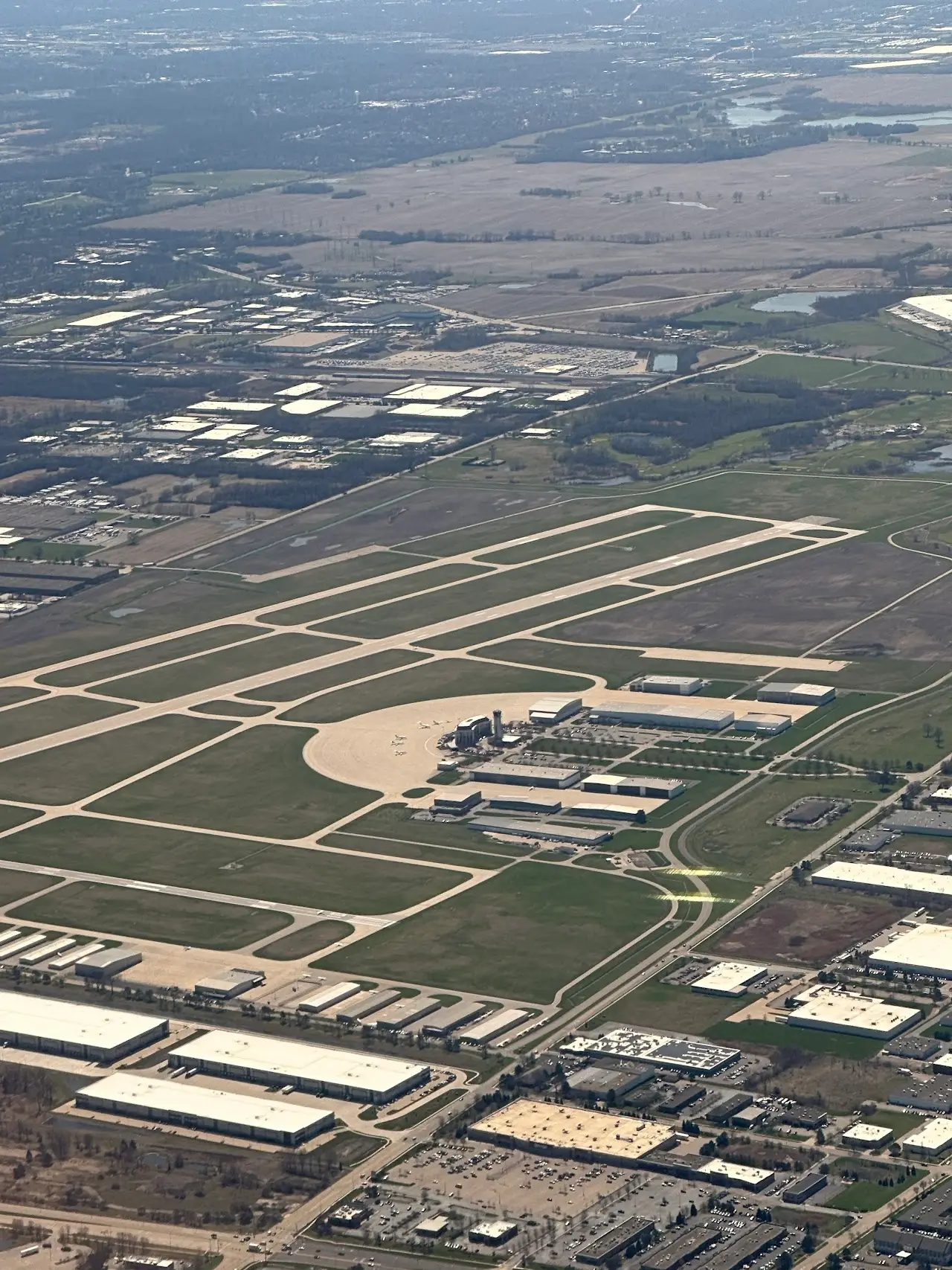 Dupage Airport (DPA), photo 2