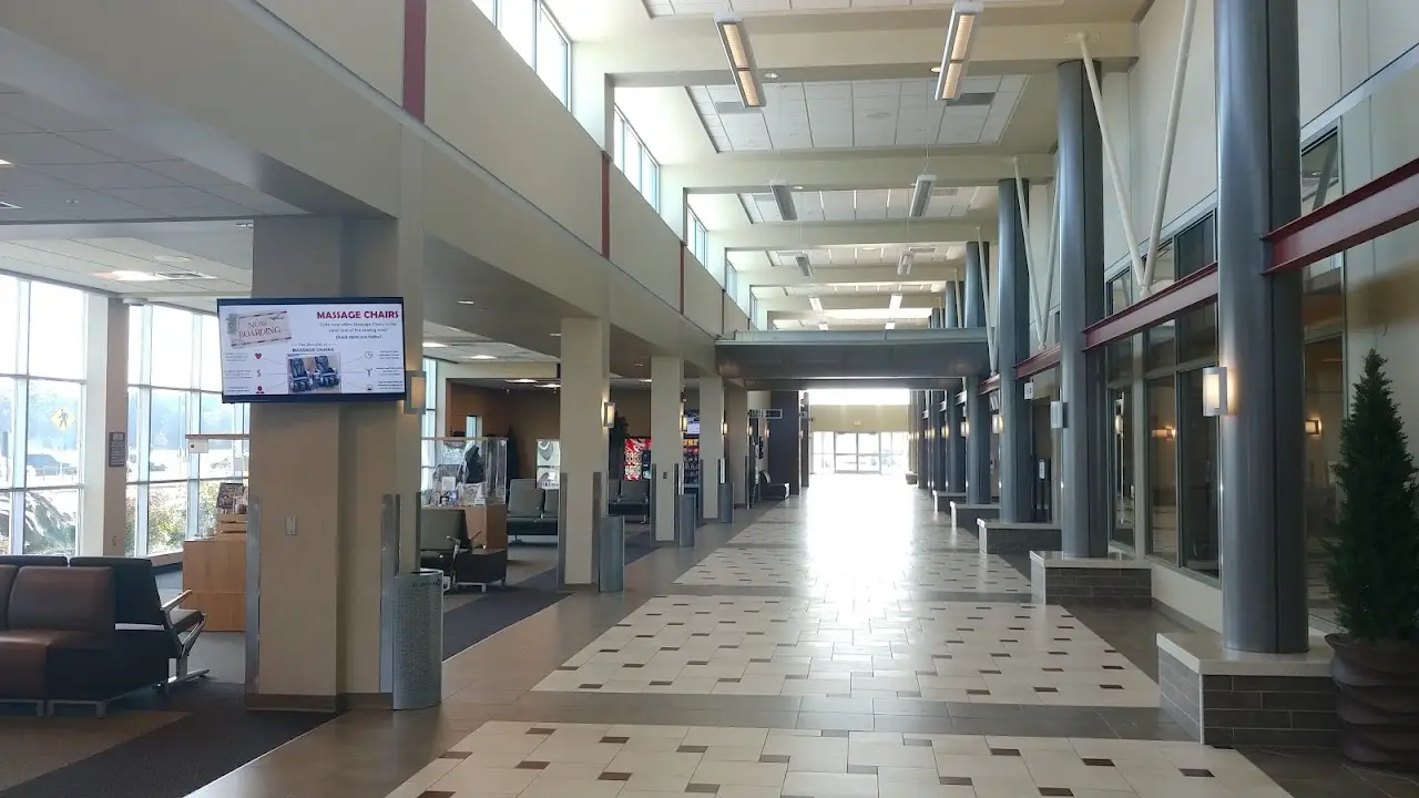 Chippewa Valley Regional Airport (EAU), photo 2