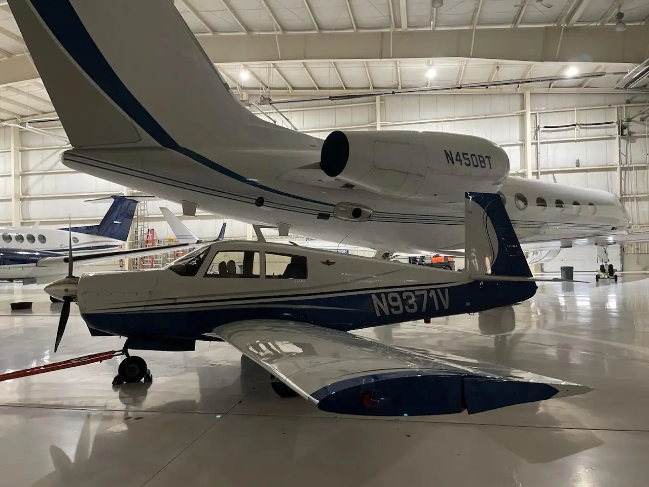 Kenosha Regional Airport (ENW), photo 2
