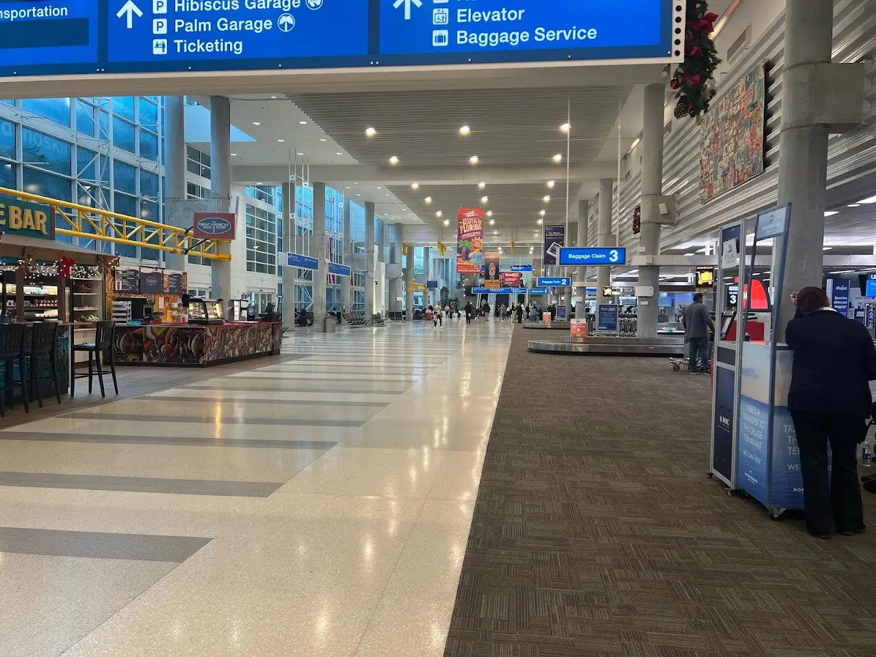 Fort Lauderdale Hollywood International Airport (FLL), photo 3