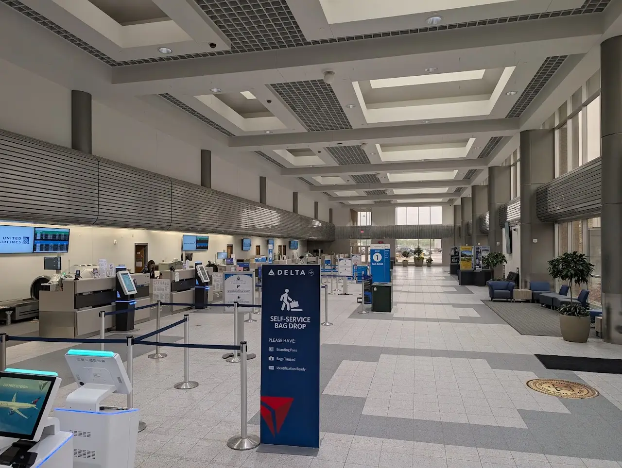 Austin Straubel International Airport (GRB), photo 2