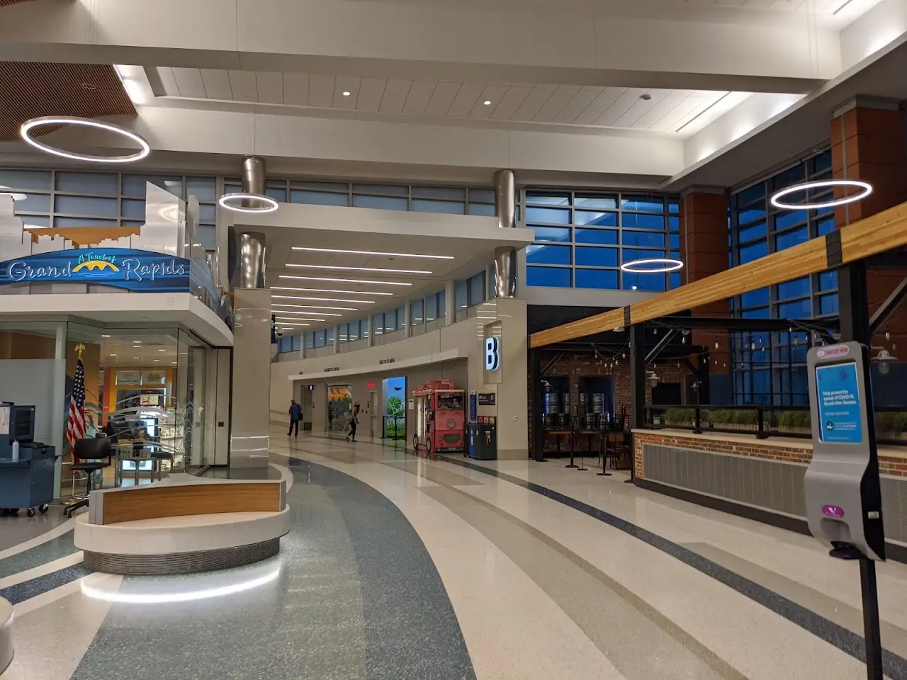 Gerald R. Ford International Airport (GRR), photo 3