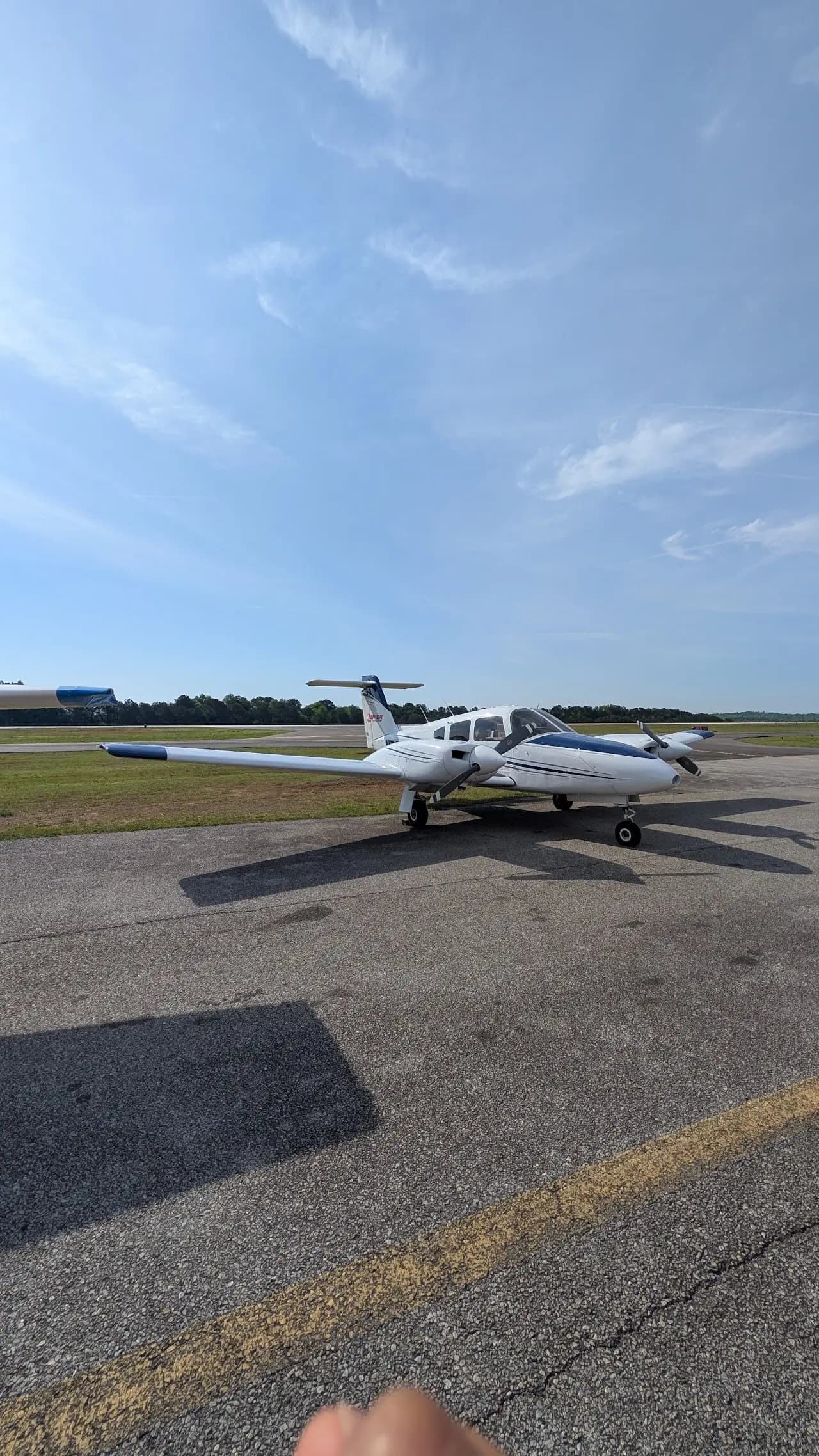 Lee Gilmer Memorial Airport (GVL), photo 3