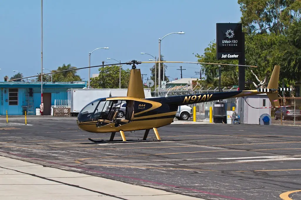 Jack Northrop Field Hawthorne Municipal Airport (HHR), photo 2