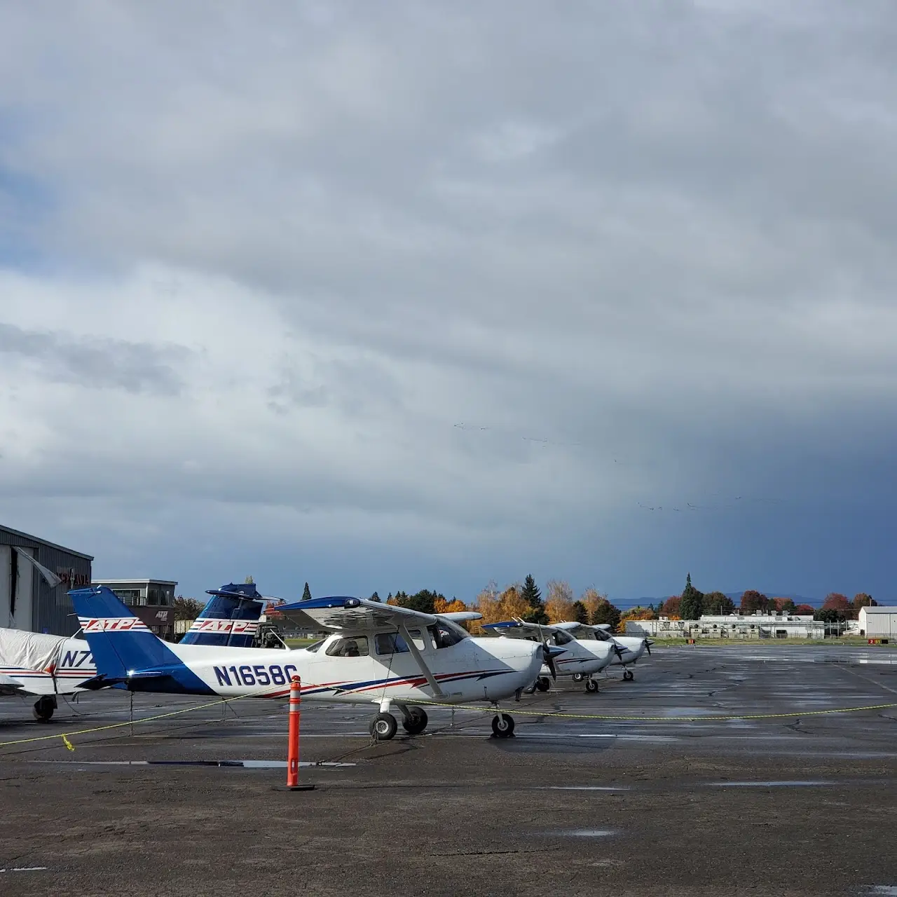 Portland Hillsboro Airport (HIO), photo 4