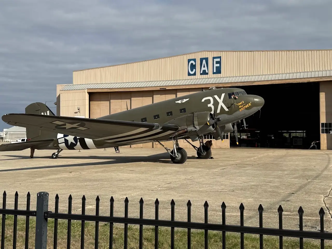 San Marcos Regional Airport (KHYI), photo 2