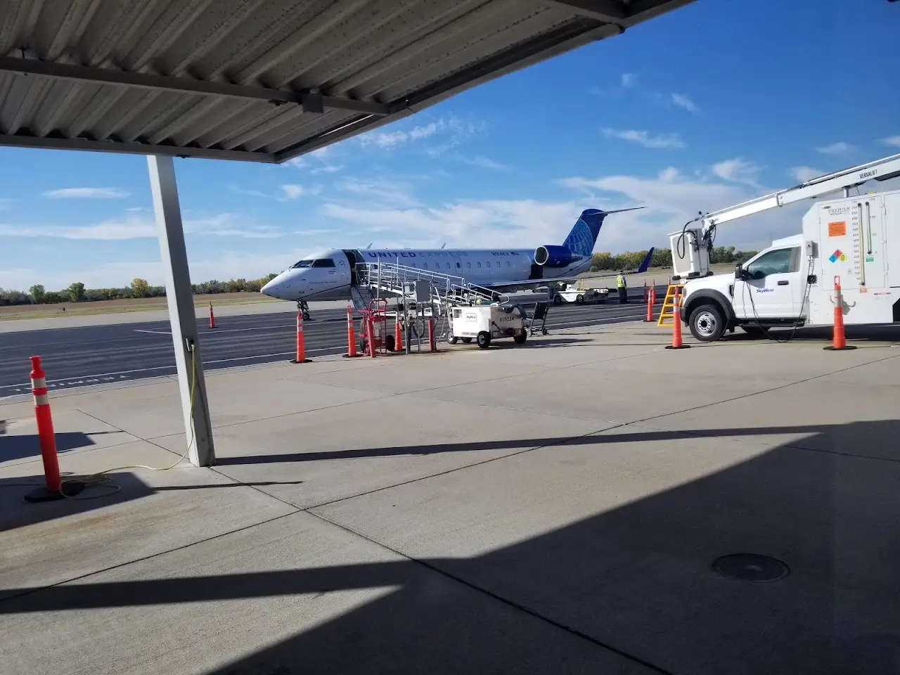 North Platte Regional Airport Lee Bird Field (LBF), photo 3