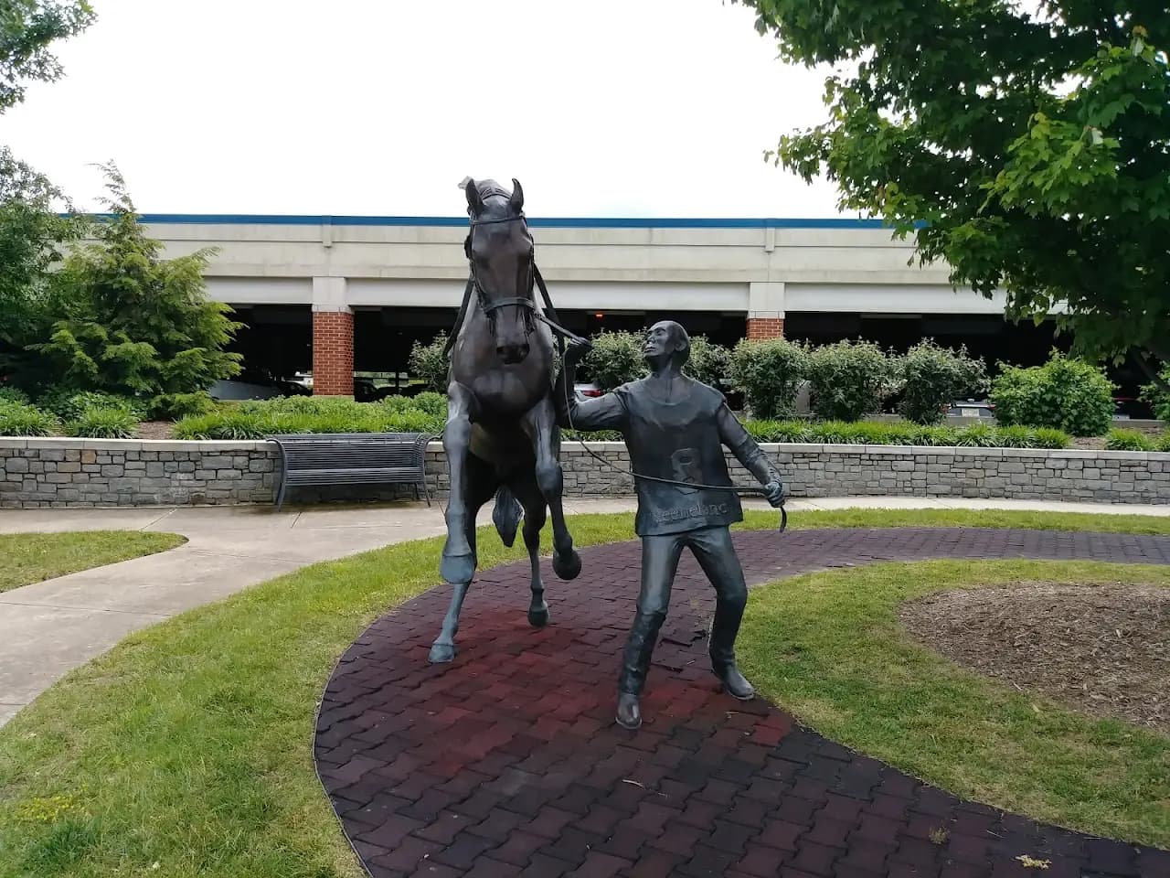 Blue Grass Airport (LEX), photo 3