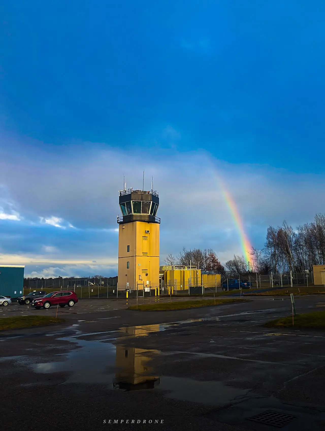 Lawrence Municipal Airport (LWM), photo 3