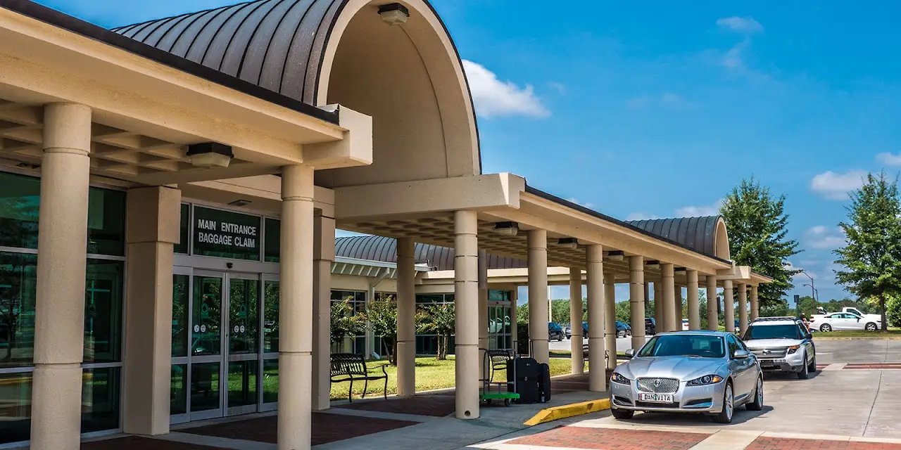 Middle Georgia Regional Airport (MCN), photo 2