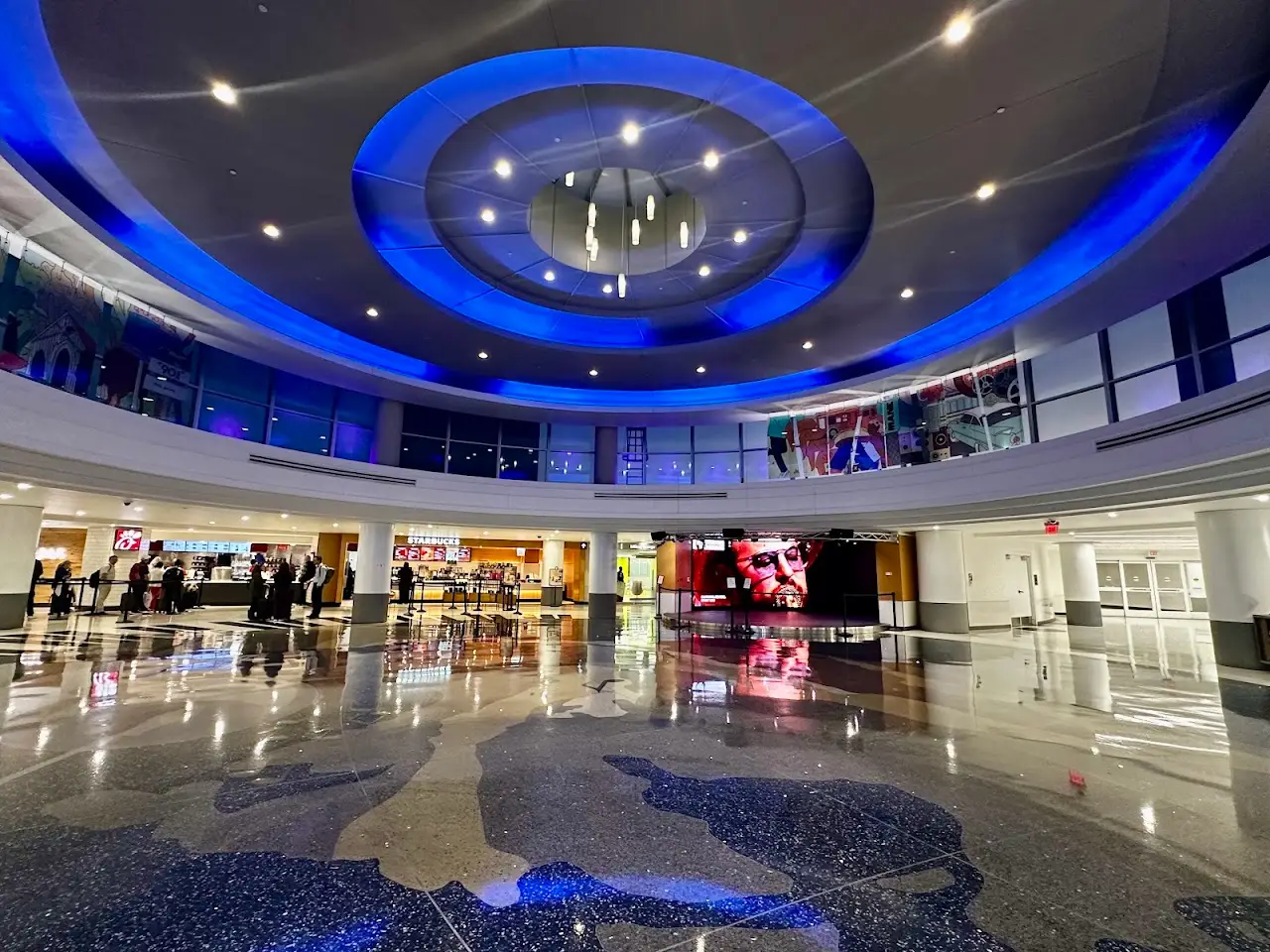 Memphis International Airport (MEM), photo 3