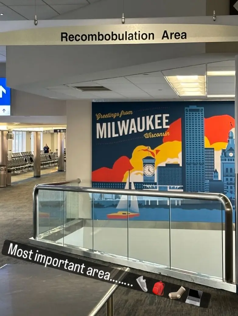 General Mitchell International Airport (MKE), photo 4